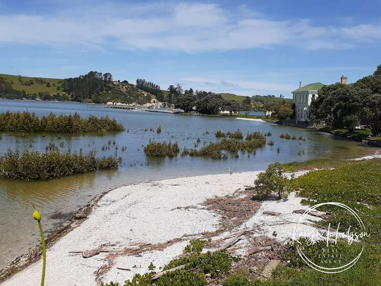 12 Piccadilly Street Paparoa_6