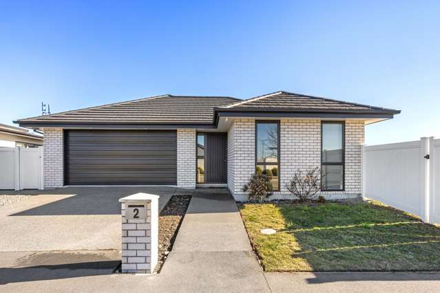 Motivated vendors want this home sold