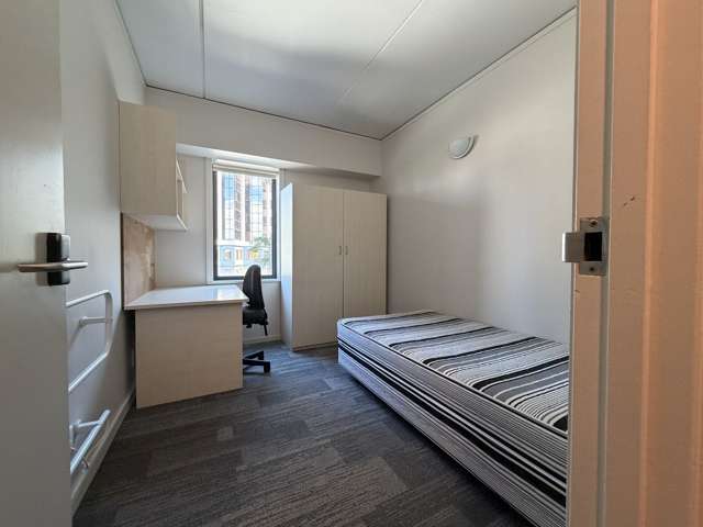 4H/8 Mount Street City Centre_2