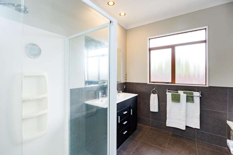 196 Kelvin Grove Road Kelvin Grove_24