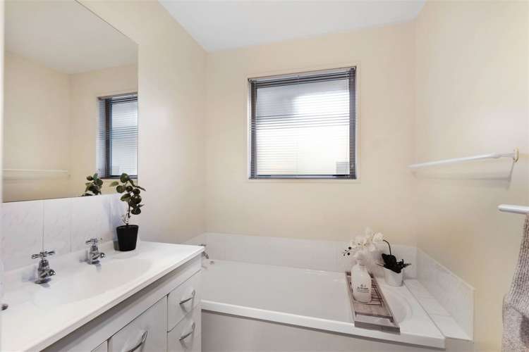 7 Hamlet Lane Heathcote Valley_9