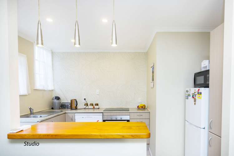 16 Alleyne Court Brown Owl_23