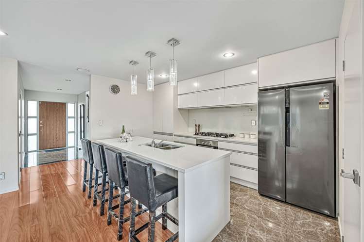 388 Ormiston Road Flat Bush_5