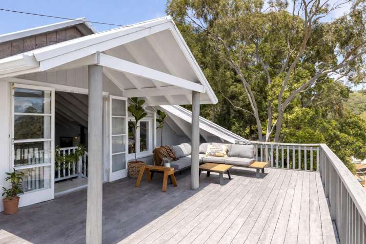 12 Waiata Road Onetangi_1