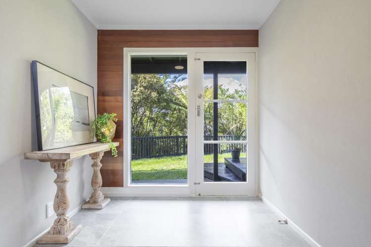 16 Glamorgan Drive Torbay_11