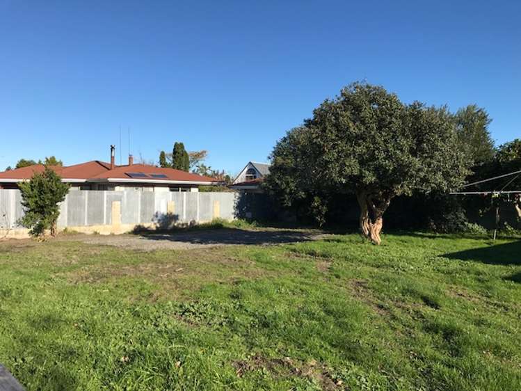 1315 Jubilee Street Mayfair_1