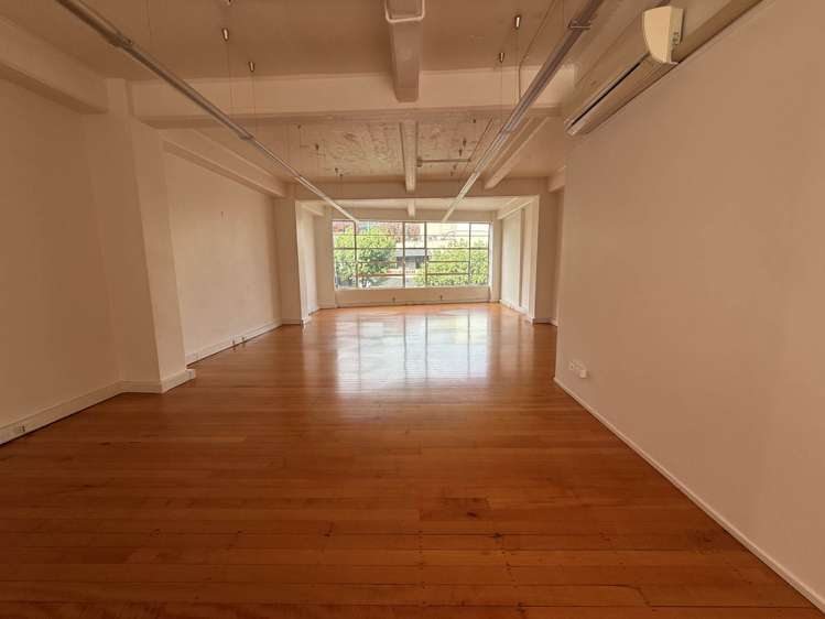 139-143 Victoria Street City Centre_8