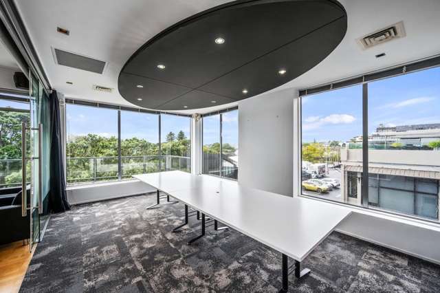 Lvl1/Front/87 Hurstmere Road Takapuna_2