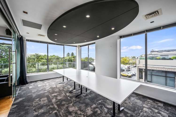 Lvl1/Front/87 Hurstmere Road Takapuna_2
