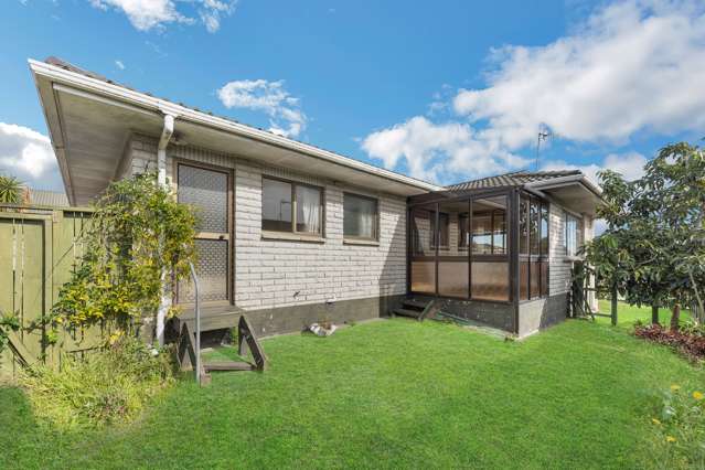 1/4 Duke Street Papakura_2