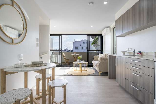 Smart Living - Brilliant Location - Easy Lifestyle