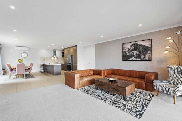 Elevated Family Living  Sea Views & Top Schooling