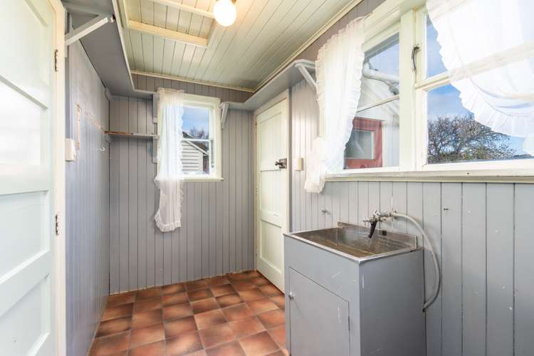 18 Freyberg Avenue Sawyers Bay_15