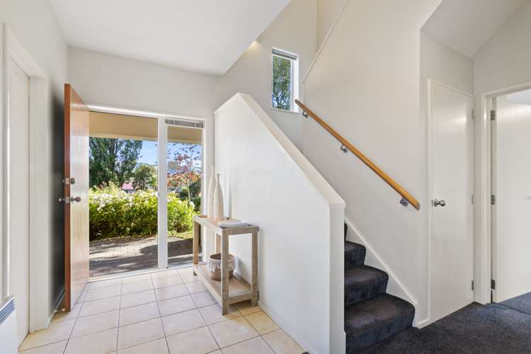 17 Acorn Close Waltham_5