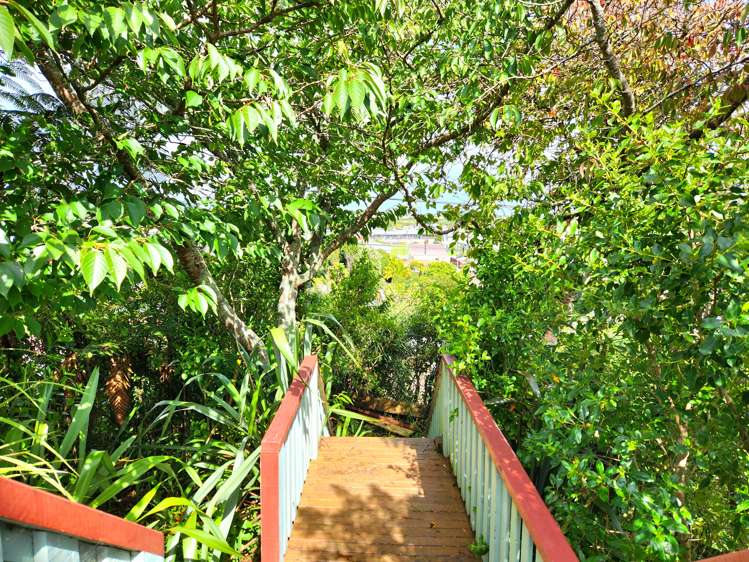 7 Ashmore Avenue Cobden_25