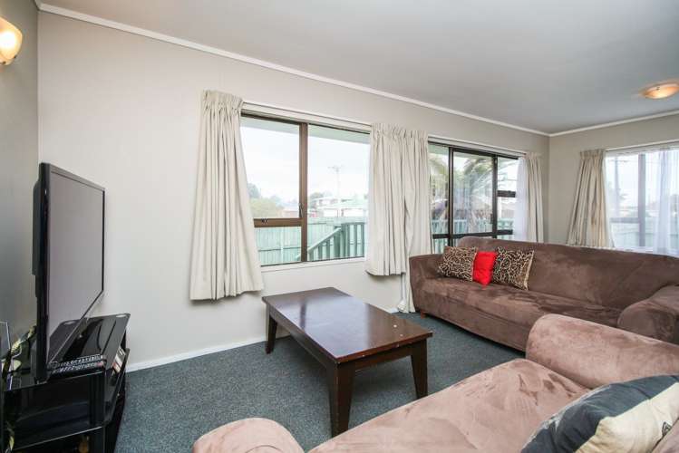 26 Ward Crescent Te Atatu Peninsula_9