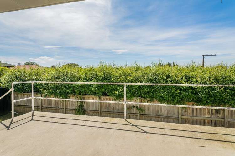 2/4 Birchfield Road Hauraki_2