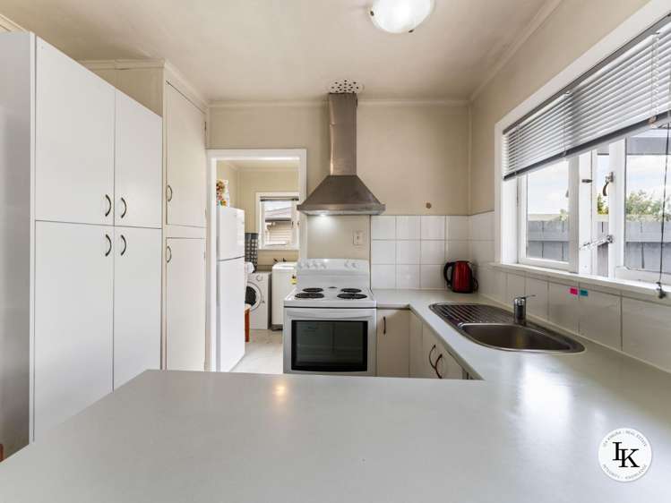 1/21 Rollerson Street Papakura_6