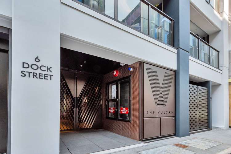 403/6 Dock Street_0