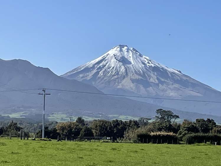 11 Leith Road Okato_14