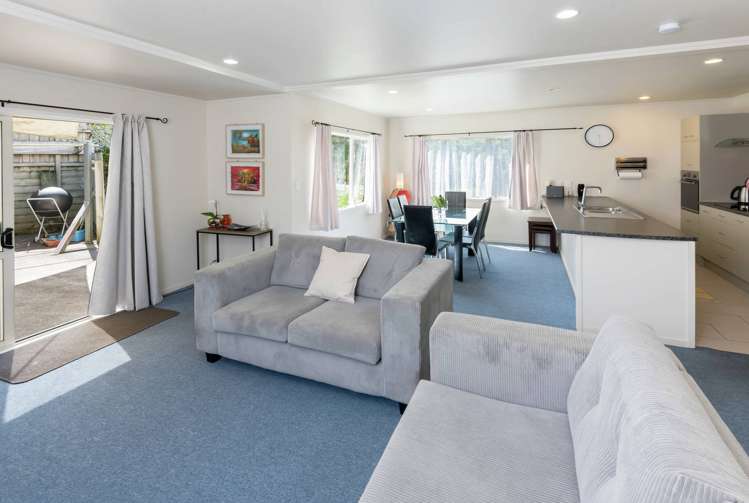 2/168 Ti Rakau Drive Pakuranga_1