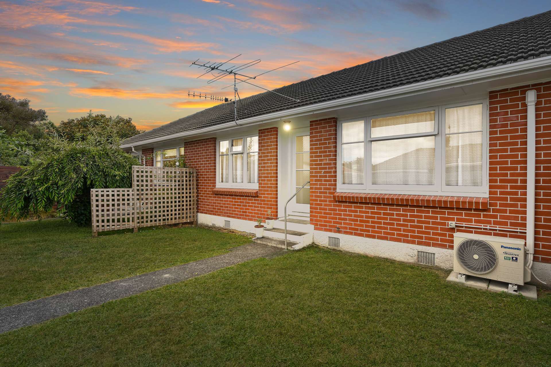 2/12 Hildreth Street Trentham_0