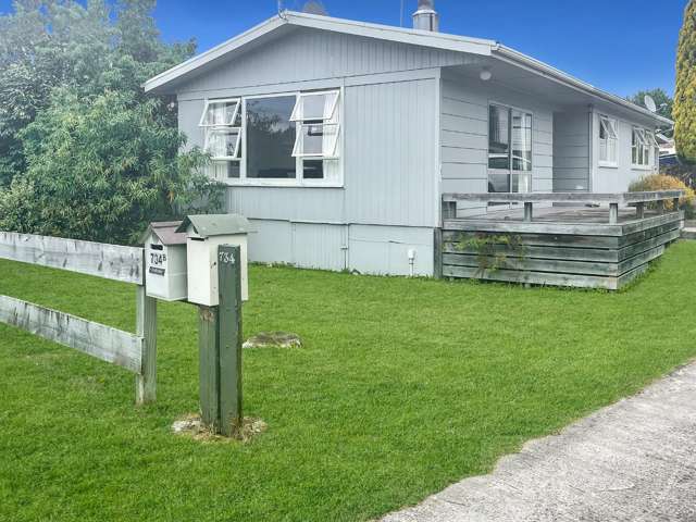 A/734 Acacia Bay Road 1045_2