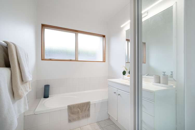 16 Williams Road Hobsonville_16