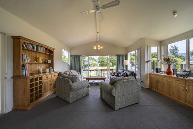 2 Lakefront Drive Te Anau_3