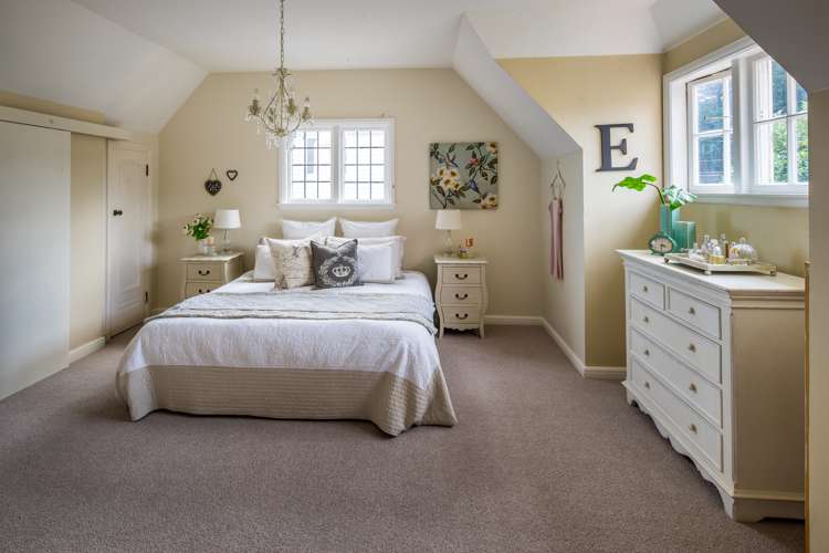 518 Broadway Strathmore Park_17