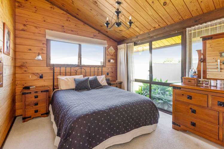 402 Fenwick Street Mayfair_10