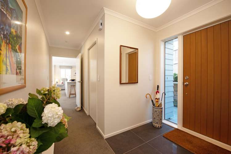 8 Kaka Street Waikanae_3