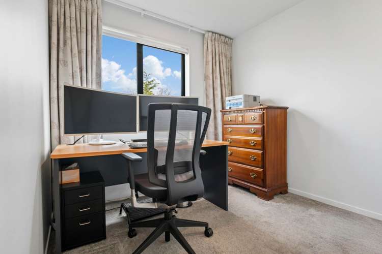 2/66 Bruce Road Glenfield_9