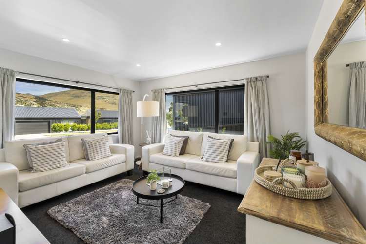 13 Howden Drive Jacks Point_6