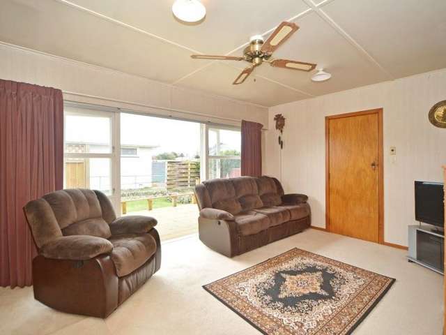 81 River Road Masterton_4