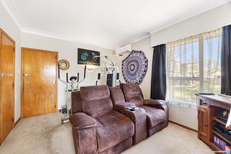 32 Oakland Avenue Papatoetoe_11