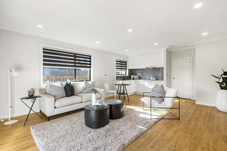 66A Marine Parade Mellons Bay_17