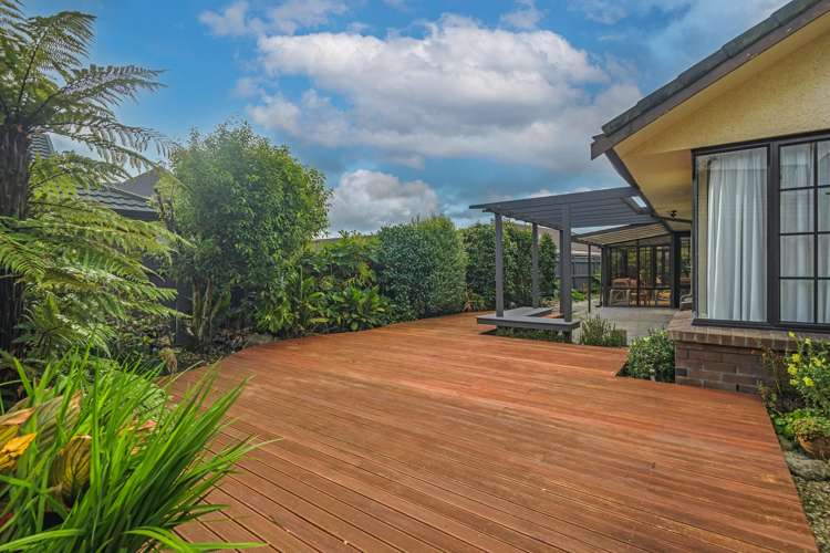 19 Caroline Crescent Highbury_14