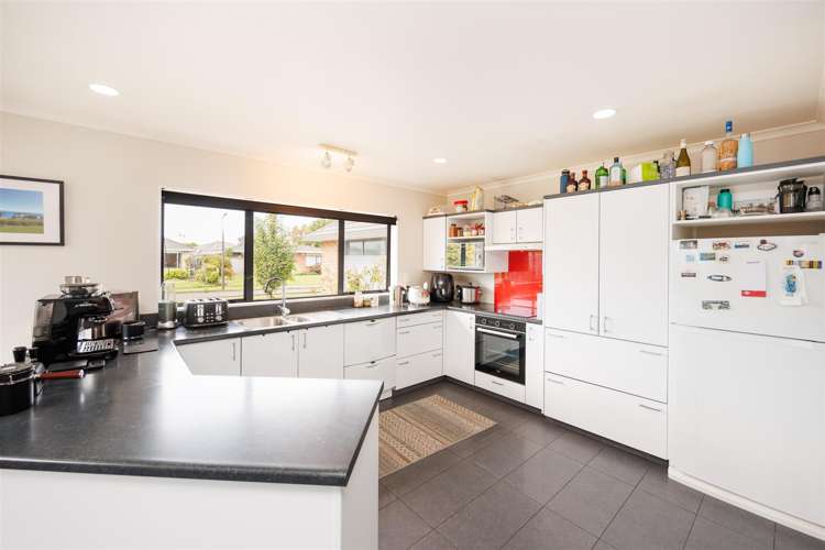 11 McIlwaine Place Marton_1