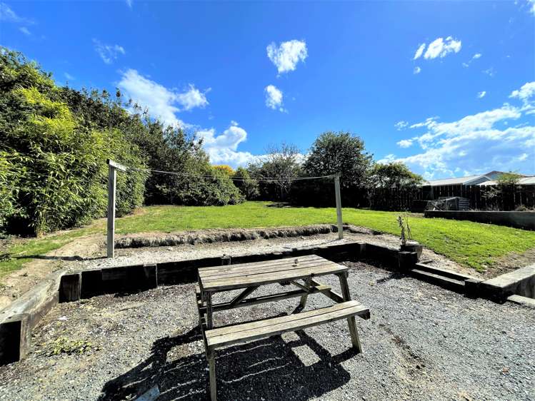 4 Armstrong Street Balclutha_17