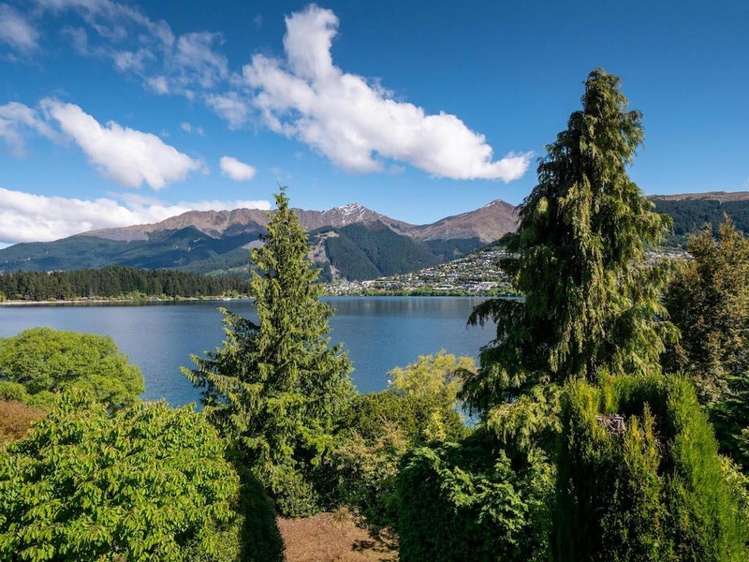 611 Peninsula Road Kelvin Heights_4