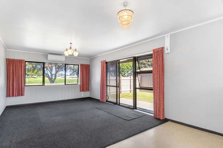 27 Yatton Street Parkvale_2