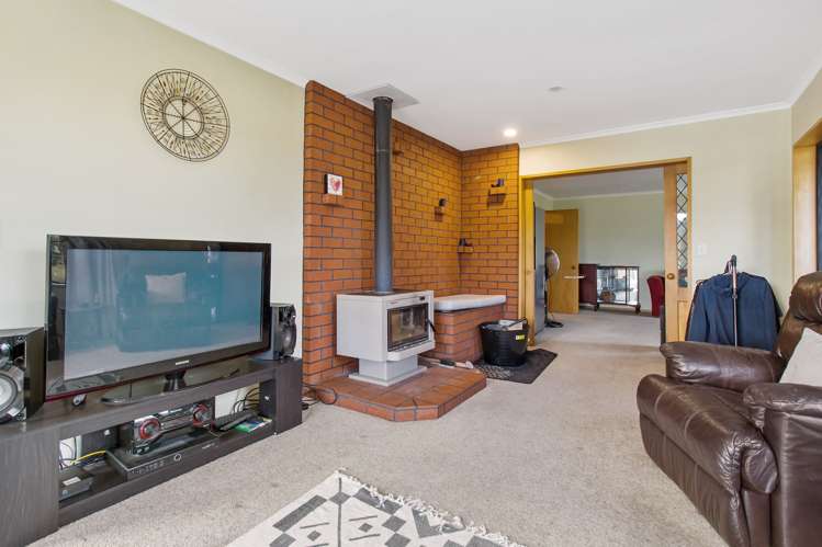 141 Gordons Valley Road Maungati_8