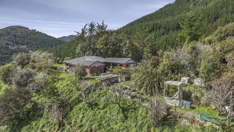 8 Lee Valley Road Brightwater_3