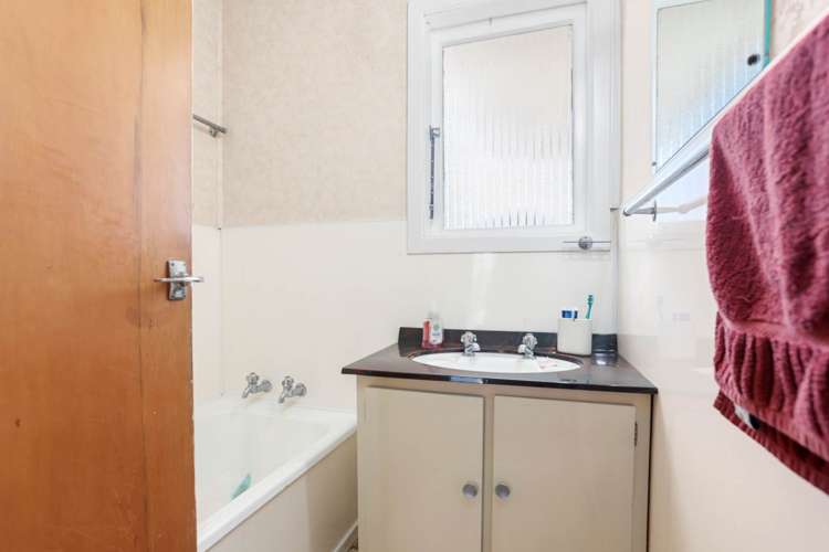 7 Norma Avenue Te Atatu South_19