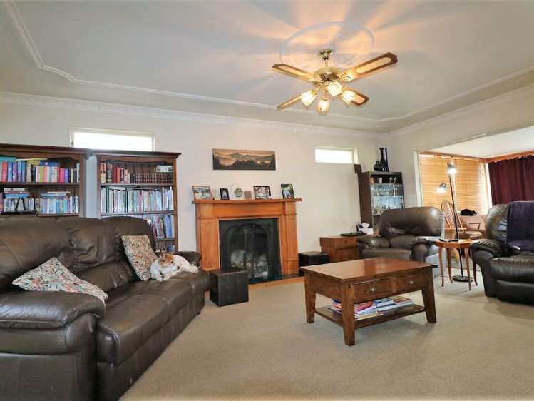 27 Hilton Road Carterton_7