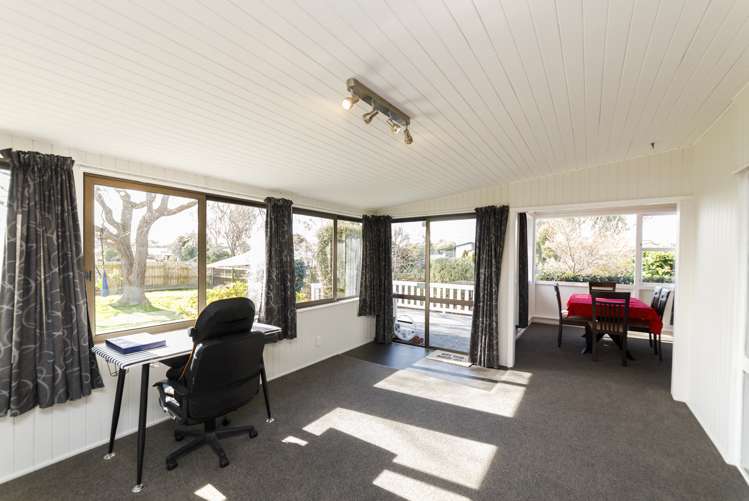 22 Fairview Avenue Feilding_15