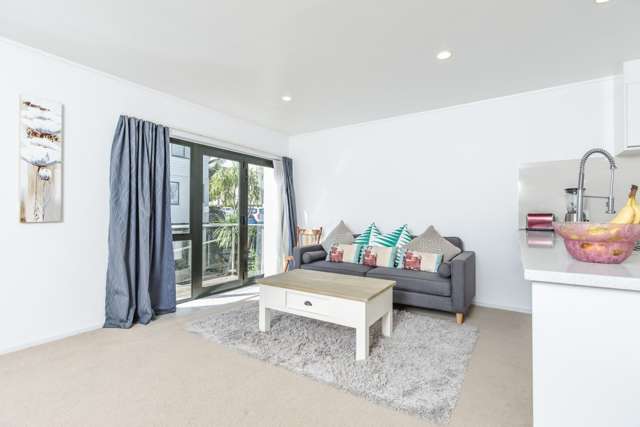 2/76 Galway Street Onehunga_3