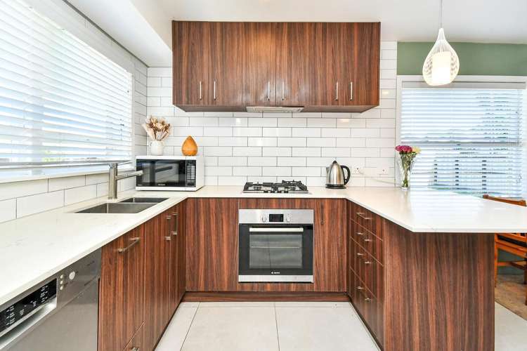 1/18 Duke Street Papakura_5