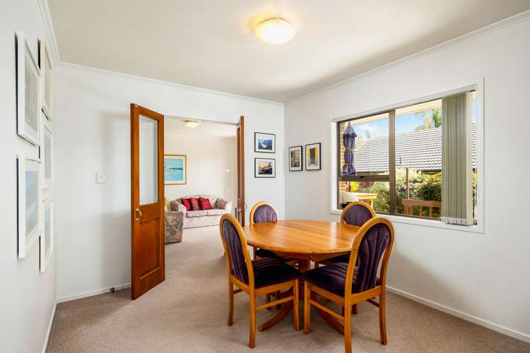 10 Francis Ryan Close Mount Albert_9